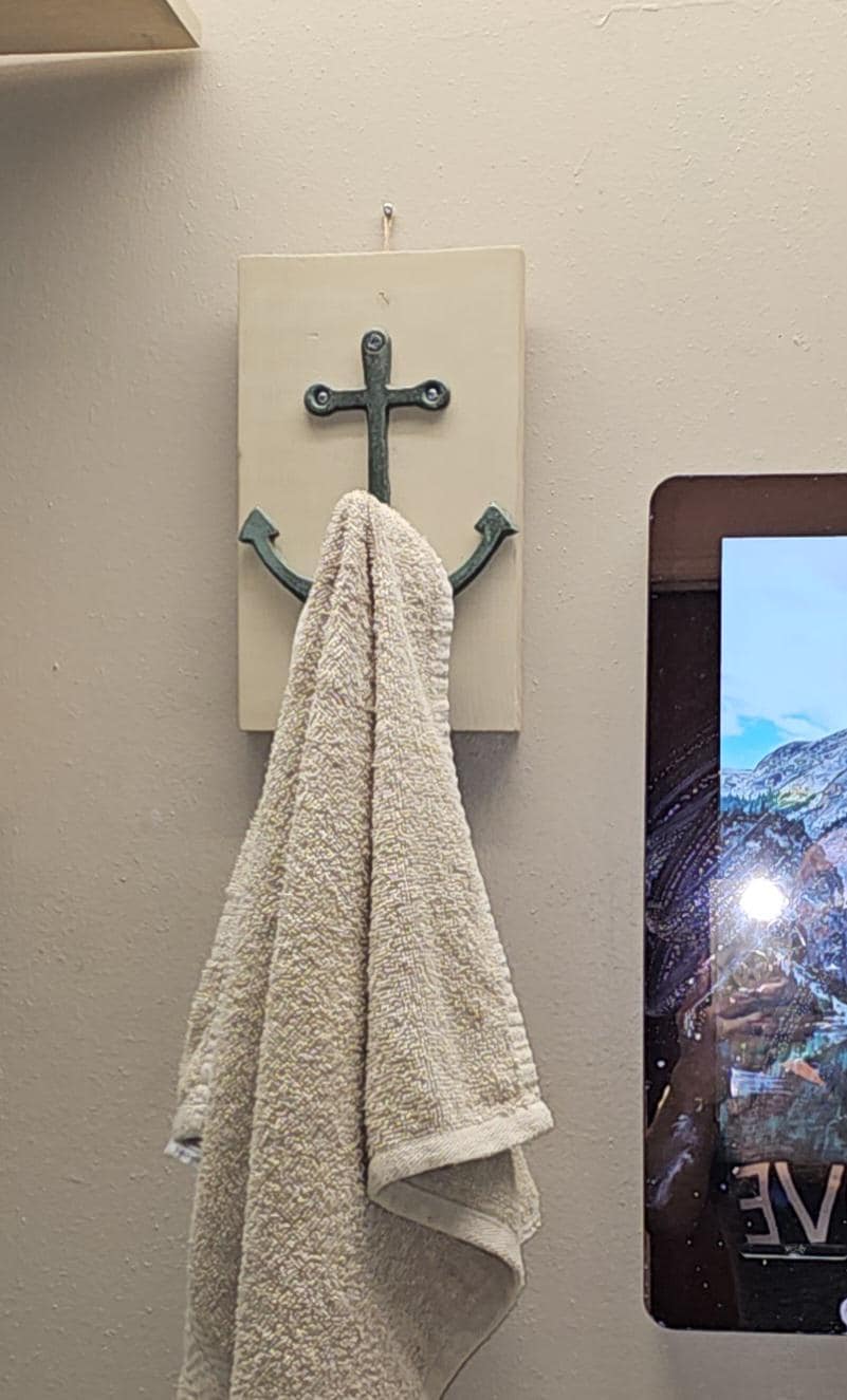 Green Anchor for plants / Accessories holder