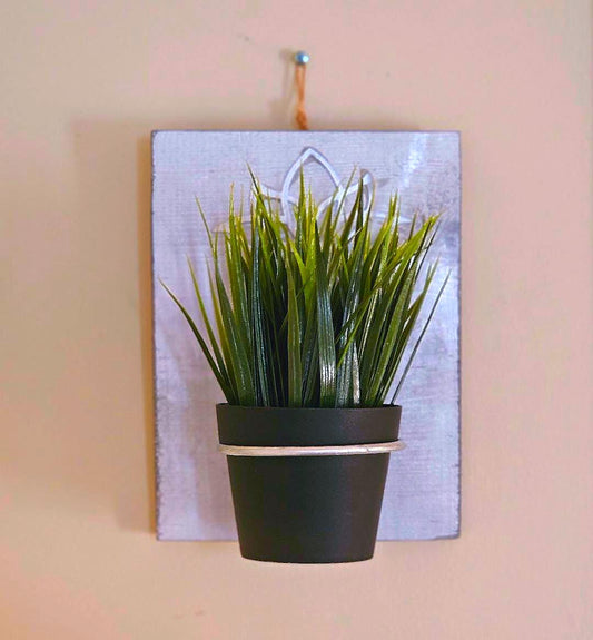 Pot hanger for out/indoor for any room for real or artificial plants