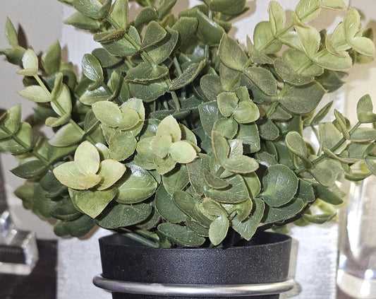 Wood and Metal Accent decor planter for indoor/outdoor walls 9x7